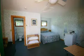 Spectacle Lake Lodge - Image 5