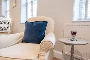 3 Kirby Court, Woodbridge - Image 4
