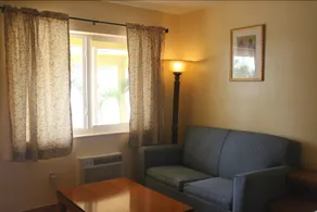 Capri Apartments - Image 2