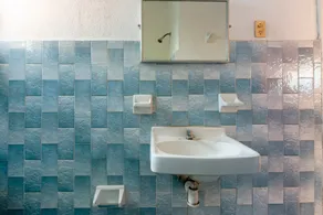 OYO Hotel Camelinas - Image 2