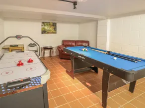 Orchard Cottage - Image 2