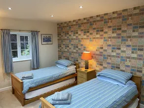 Castle View - Image 3