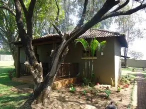 Tindlovu Country Lodge - Image 5