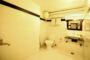 Dream Palace - Image 3