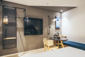 Atour Light Hotel Hongqiao Longbo Shanghai - Image 4