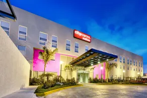 City Express Suites by Marriott Playa Del Carmen - Image 2