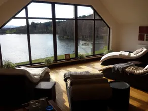 The Lodge on the Loch of Aboyne - Image 2