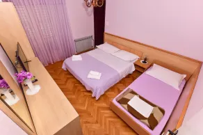 Apartment Pet - 300 m from beach - Image 4