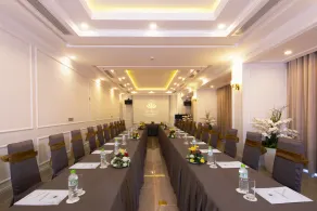 MerPerle Beach Hotel - Image 2
