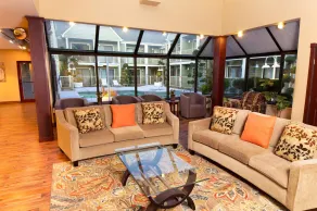Ponderosa Inn Gresham - Image 2