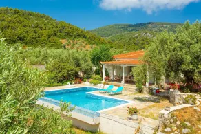 Villa Tassoula - Image 2