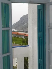 Hotel Kamari - Image 3