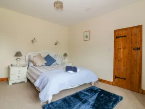 Grange Farmhouse - Image 5