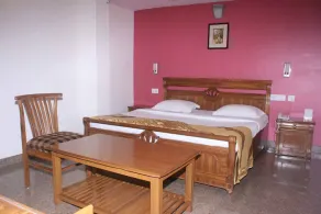 Tavern Business Hotel - Image 4