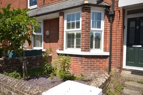 Loquat Cottage - Image 4