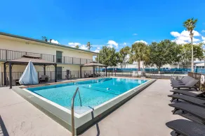 Quality Inn & Suites Downtown Orlando - Image 4