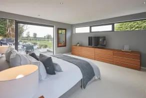 Host Stay Otterhill - Image 2