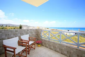 Theodosia apt Swim sunbathe beachfront - Image 3