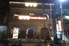Shanti Hotel - Image 3