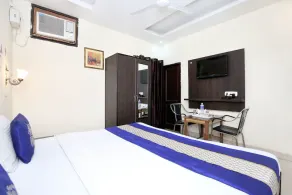 Hotel Star City - Image 4