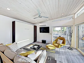 Wine Country Getaway! Modern Three-unit 2 Bedroom Cottage - Image 2