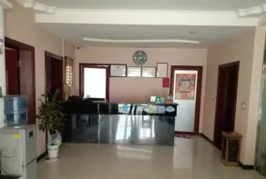 Qinxing Hotel - Image 2