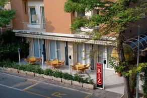 Hotel Riz - Image 4