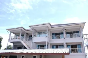 Manop Mansion - Image 4