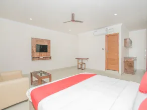 High Street by OYO Rooms - Image 2