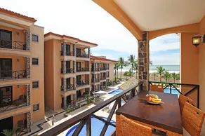 Best In Jaco Beach Front Luxury Condos - Image 5