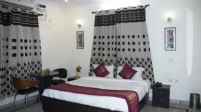 Maxfort Service Apartment - Image 4