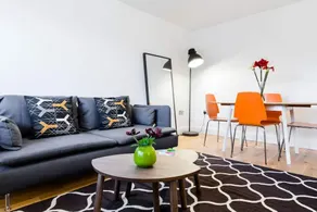 Aylie's Awesome 2 Bed Flat in Dalston - Image 3