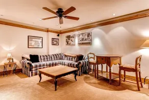 Royal Elk Villas - Image 4