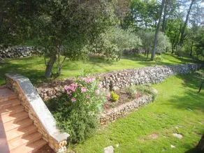 Villa de 4 chambres avec piscine privee jardin amenage et wifi a Saint Maximin la sainte Baume - Image 2