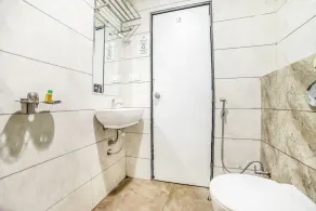 Fabhotel Prowell Hitech City - Image 5