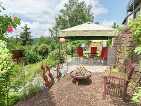 Modern Apartment in Zella-Mehlis with Private lawn - Image 2