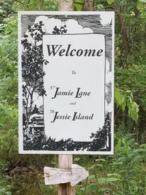Private Island With Land Access 2 Bedroom Cabin by RedAwning - Image 3
