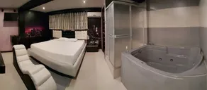 Qollana Business Hotel - Image 5