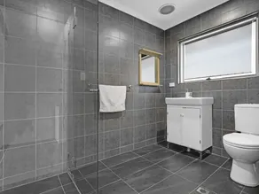Adelaide Holiday Homes - Image 5