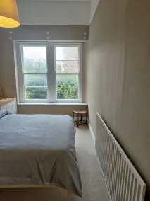 Serene 2 Bedroom Apartment in Clifton - Image 3