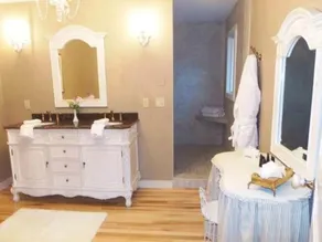 The Diplomat Bed & Breakfast - Image 4