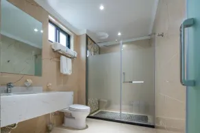 Dali T Hotel - Image 4