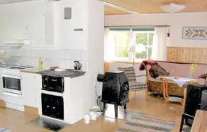 Nice Home in Särna With 3 Bedrooms - Image 4