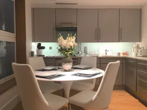 Central Luxury Suites - Image 5