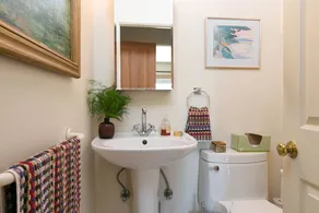 Lush Garden W/ Hot Tub & Superb Ocean View 3 Bedroom Home - Image 5