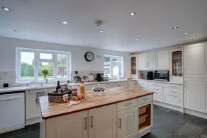 Norfolk Holiday Cottage 4-bed Luxury Dog Friendly - Image 2
