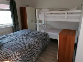 Sea View Retreat - Free Wifi - Image 3