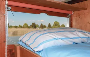 Beautiful Ship/boat in Neustrelitz With 2 Bedrooms and Wifi - Image 4