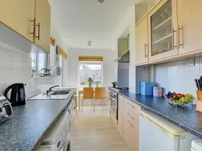 Cozy Holiday Home in Widemouth Bay With Large Garden - Image 3