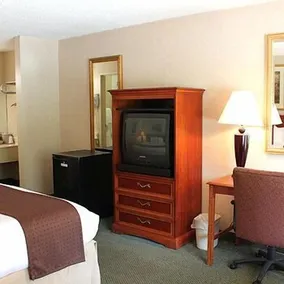 Chestnut Tree Inn - Image 3